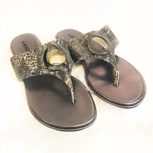 Classy Anne Klein Leather Upper Slip Ons Sz 8.5